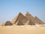 Tres pirámides